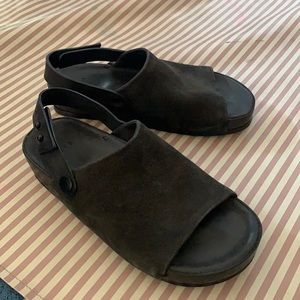 Feit Black Strap Suede Sandal Unisex Size Small 36.5-38